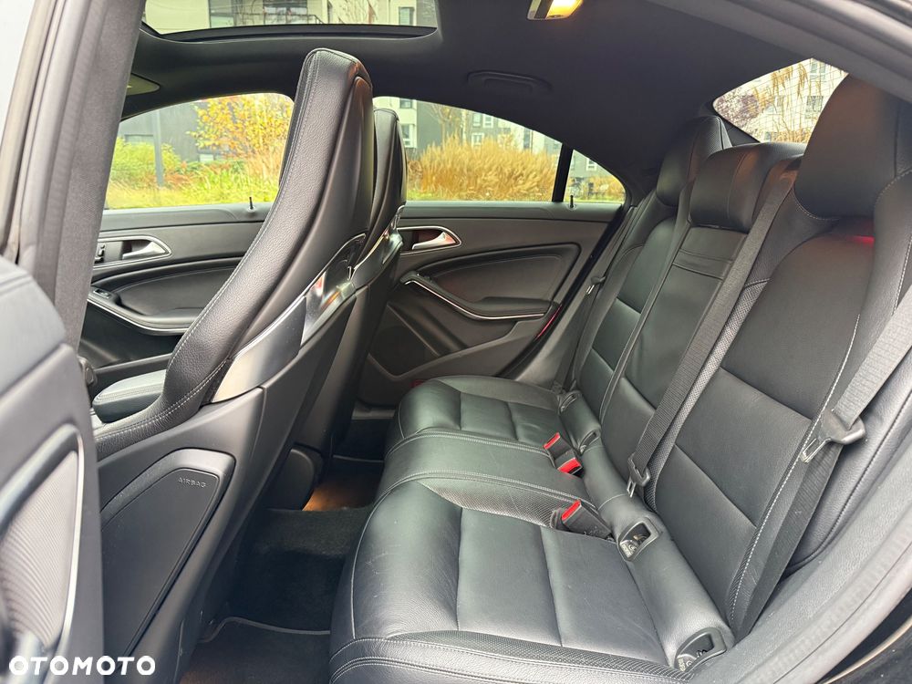 Mercedes-Benz CLA AMG 45 4-Matic - 18