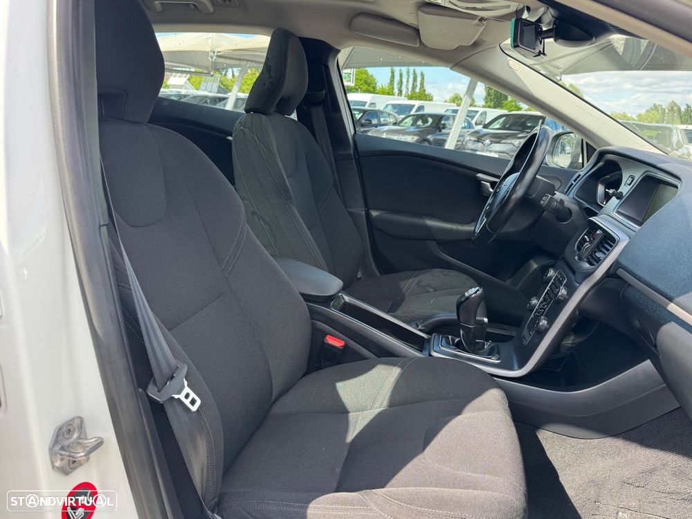 Volvo V40 1.6 D2 Kinetic - 11