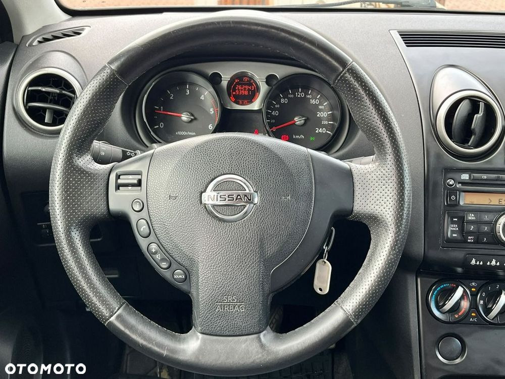 Nissan Qashqai 1.5 dCi DPF tekna - 37