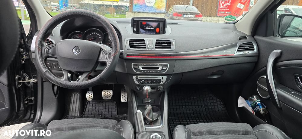 Renault Megane ENERGY dCi 110 Start & Stop Bose Edition - 4