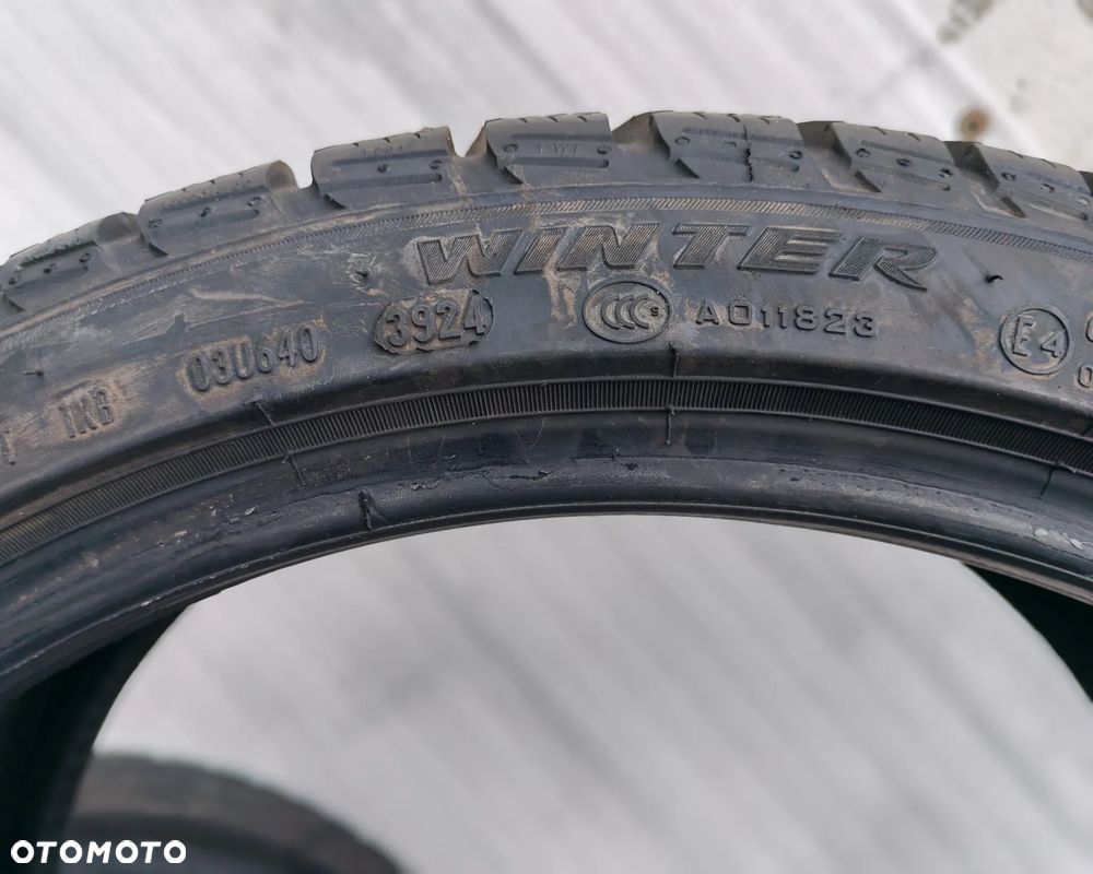 255/35 R19 Opony zimowe Pirelli Sottozero 3 2024r 6,5mm - 3