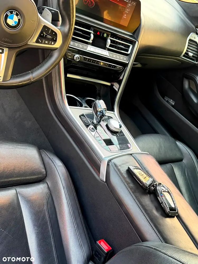 BMW Seria 8 M850i xDrive - 12