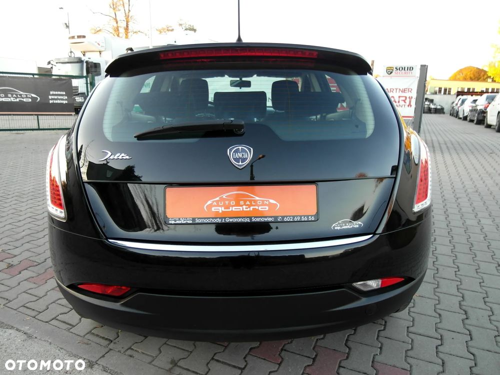 Lancia Delta - 11