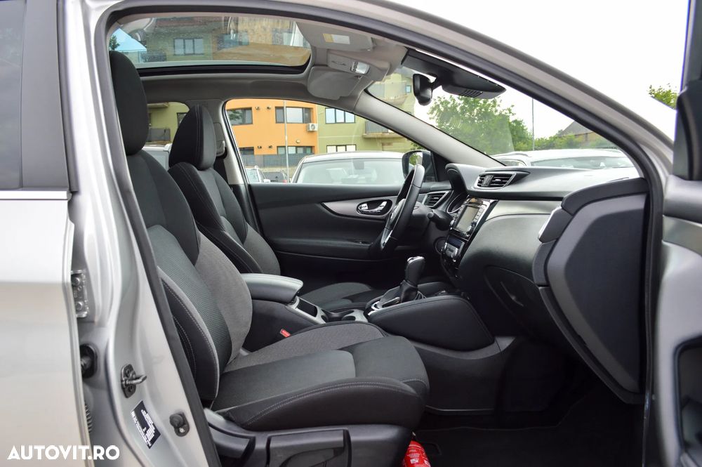 Nissan Qashqai 1.3 157CP 2WD DCT N-Connecta - 30