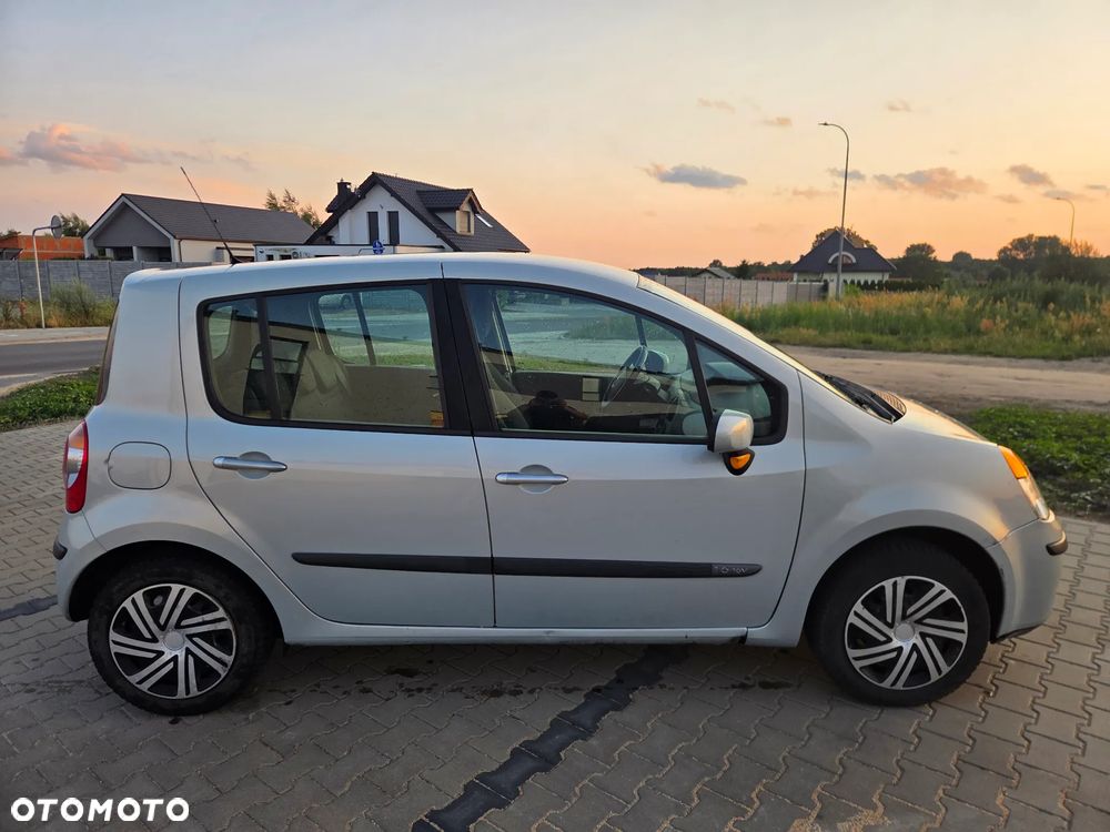Renault Modus - 4
