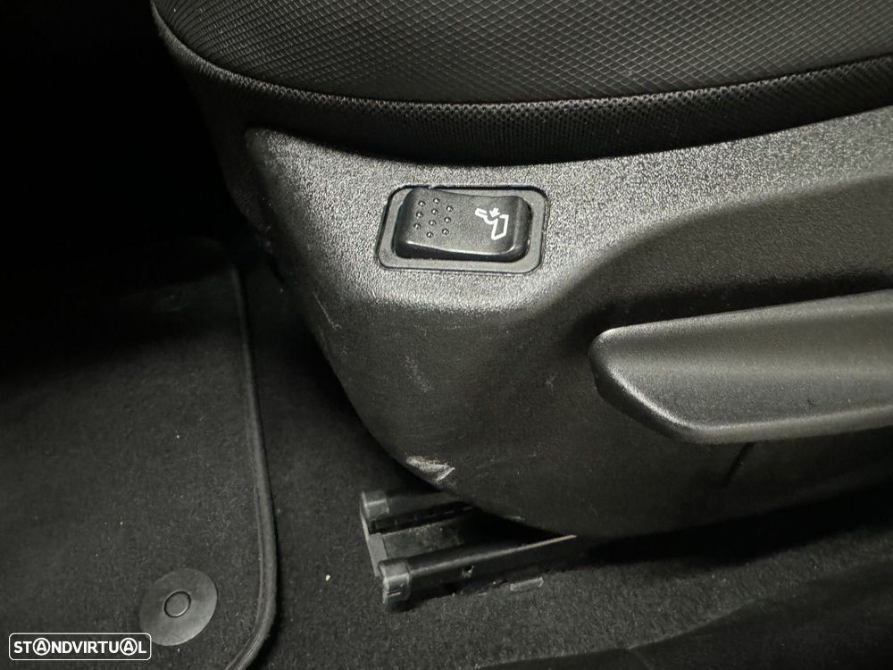 Jeep Renegade 1.6 MJD Limited - 23