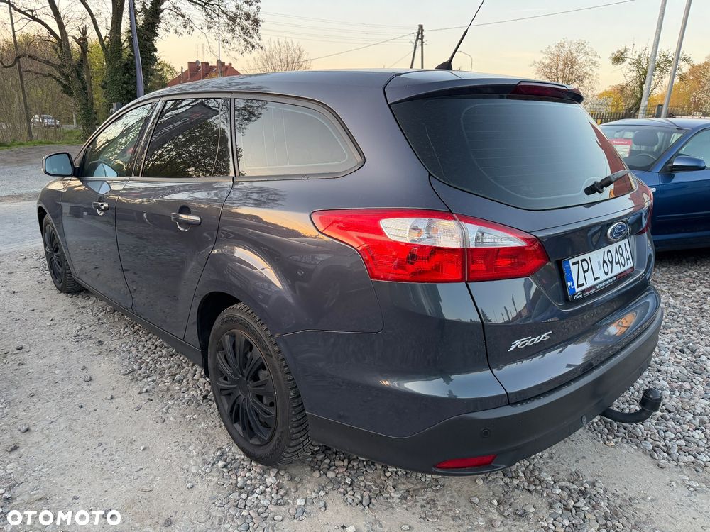 Ford Focus 1.6 TDCi DPF Trend - 9