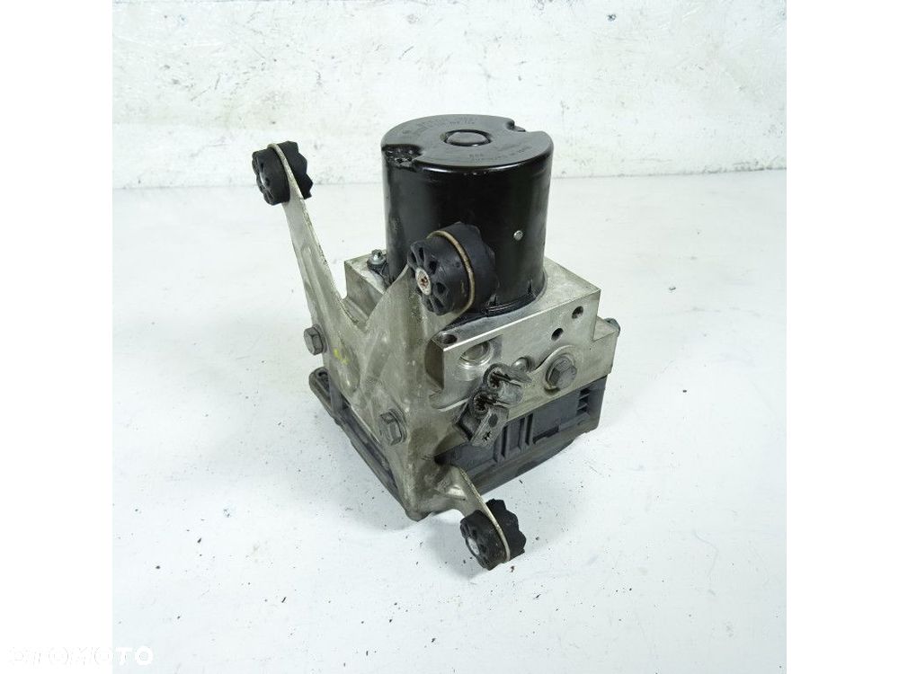 BMW 7 F01 F02 4.4 V8 POMPA ABS 6777698 - 2