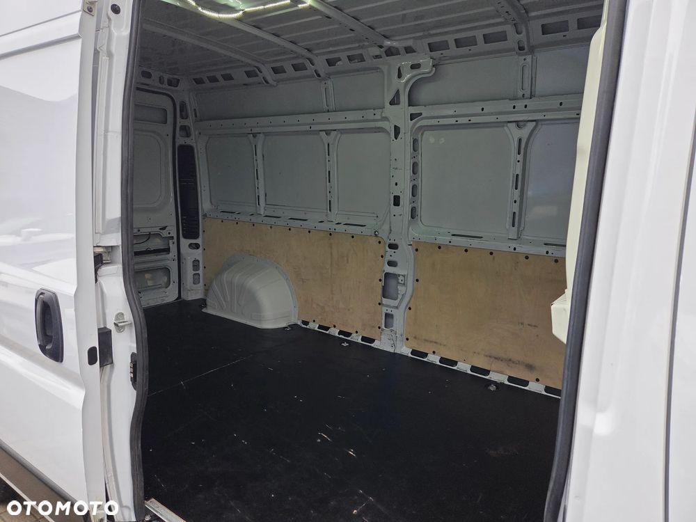 Opel MOVANO - 18