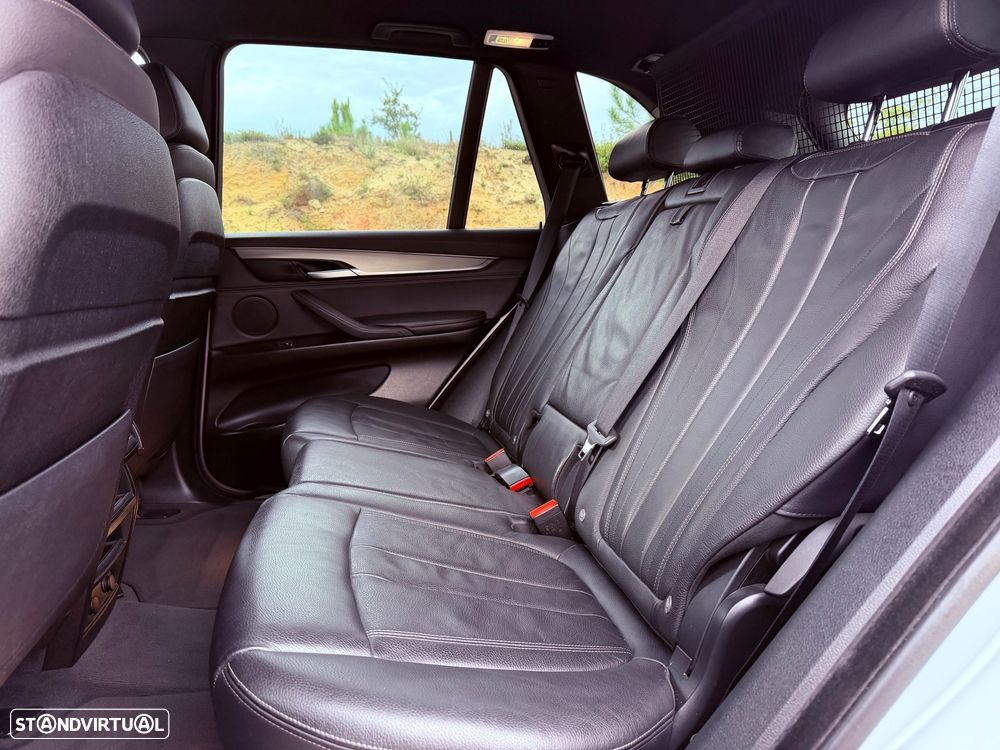 BMW X5 25 d xDrive Pack M - 23