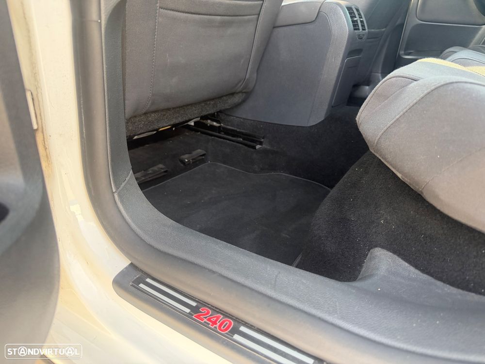 VW Golf 2.0 GTI Edition 35 - 11