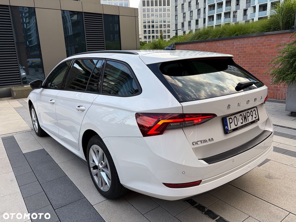 Skoda Octavia 2.0 TDI Ambition DSG - 13