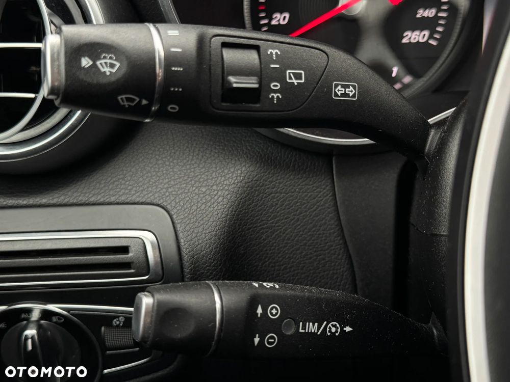 Mercedes-Benz Klasa C 200 (BlueTEC) d 7G-TRONIC Avantgarde - 20