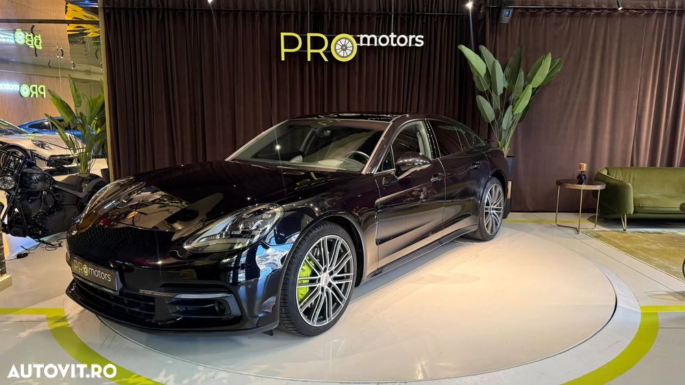 Porsche Panamera 4 - 11