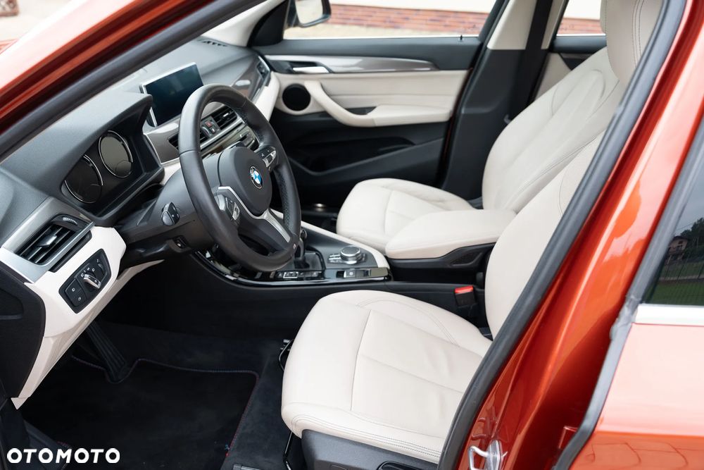BMW X1 xDrive20d Sport Line - 19