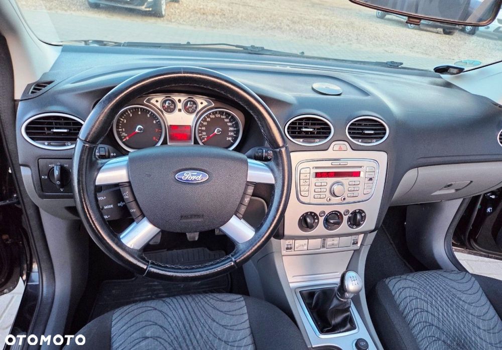 Ford Focus - 18