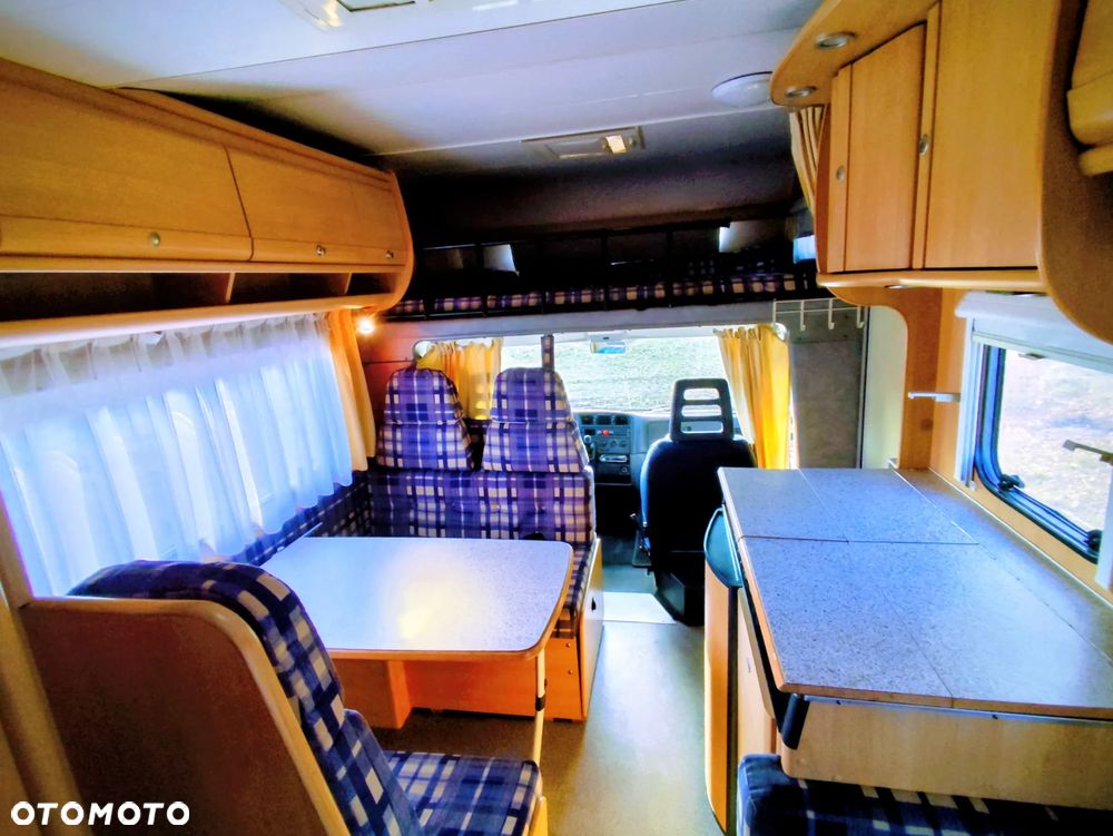 Fiat Ducato kamper Dethleffs - 16