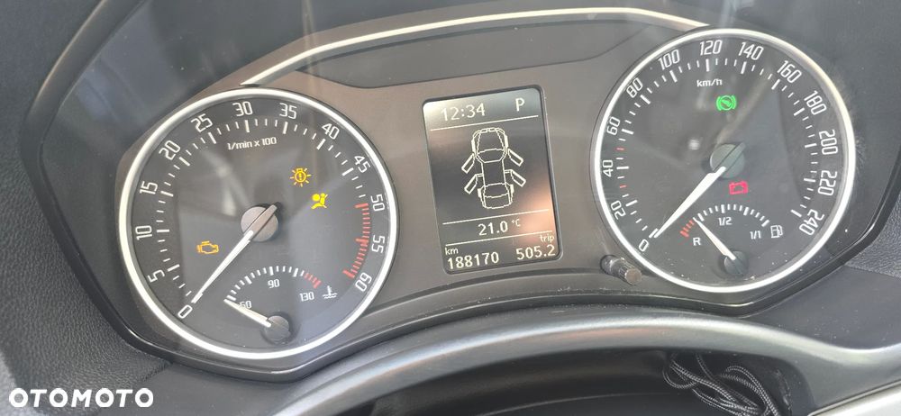 Skoda Octavia 2.0 TDI DPF DSG FAMILY - 10