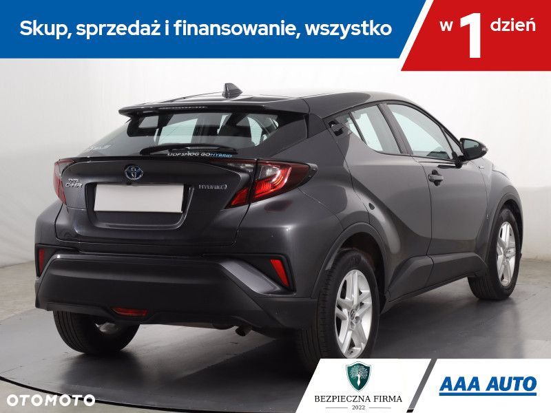 Toyota C-HR - 7