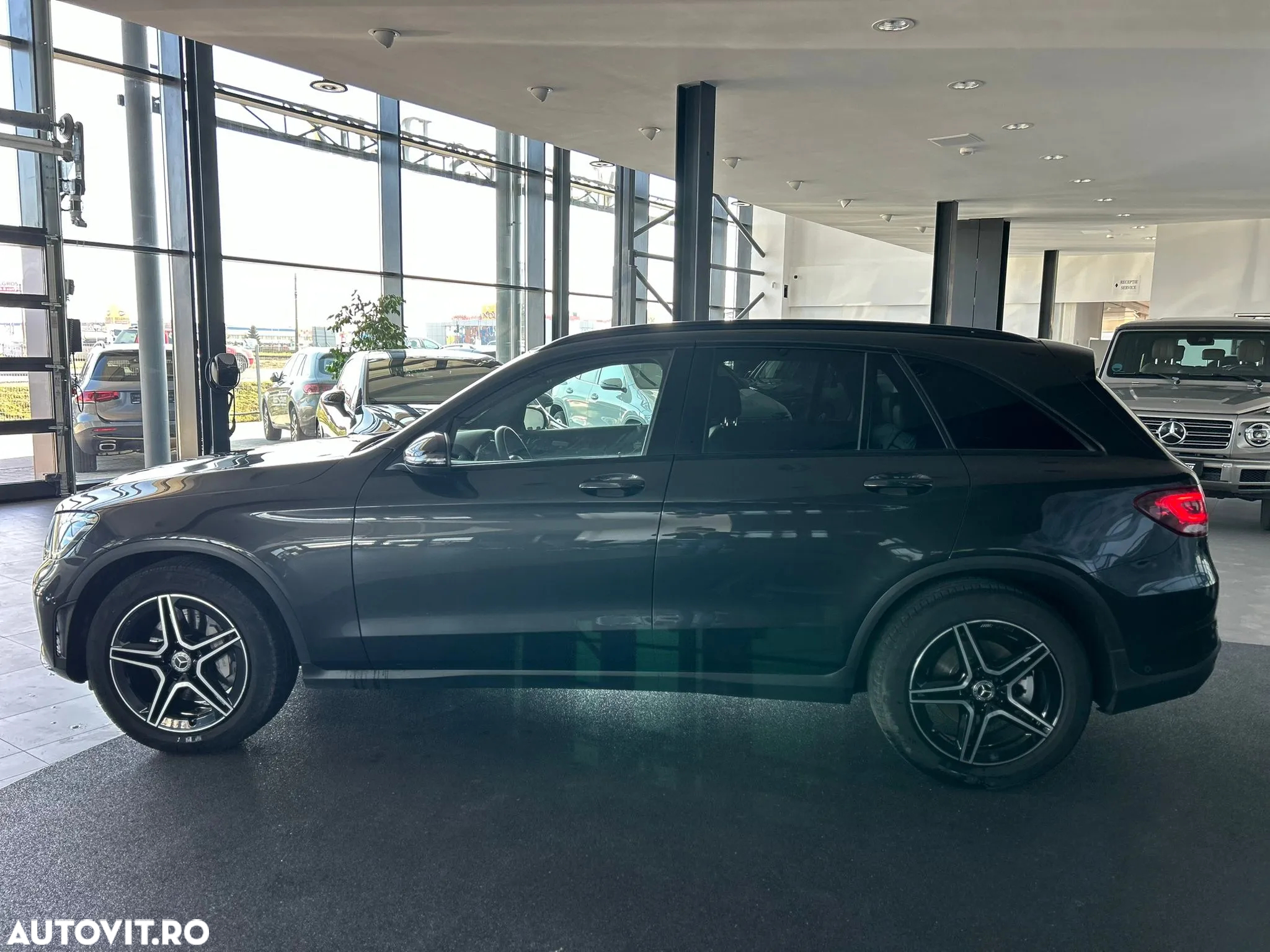 Mercedes-Benz GLC 220 d 4Matic 9G-TRONIC AMG Line - 5