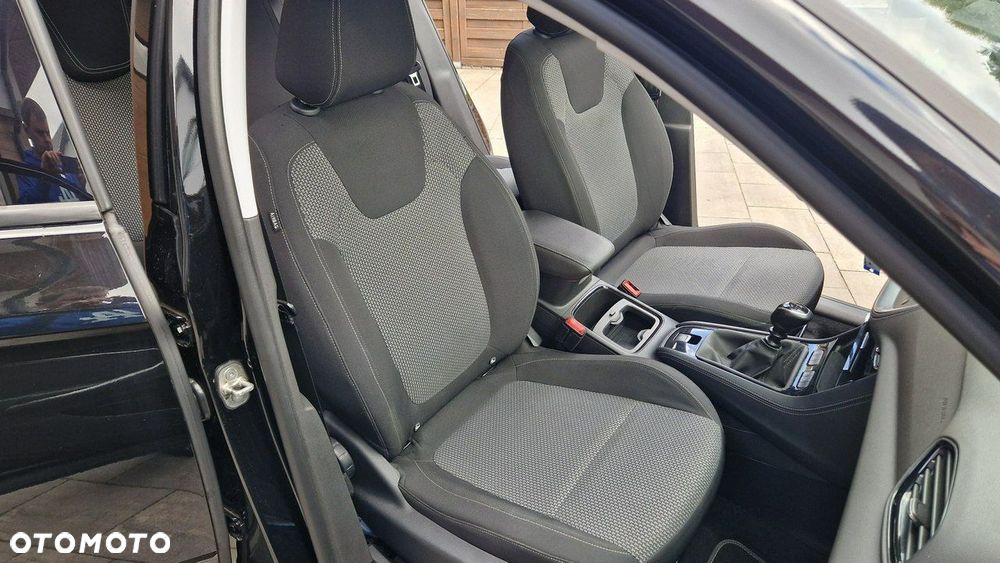 Opel Grandland X - 16