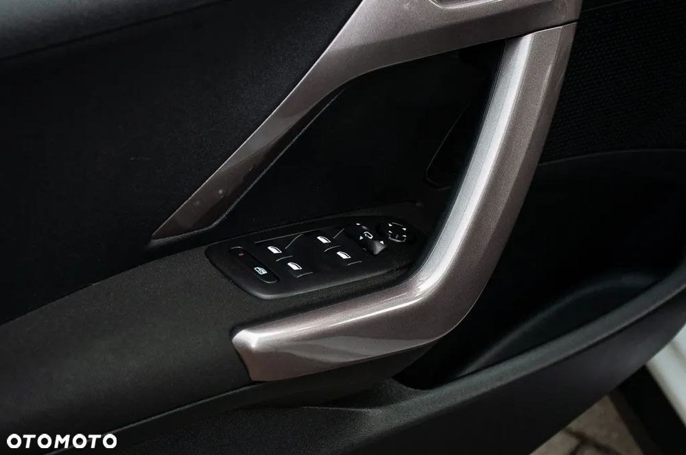 Peugeot 2008 e-HDi FAP 92 STOP & START Business-Line - 38