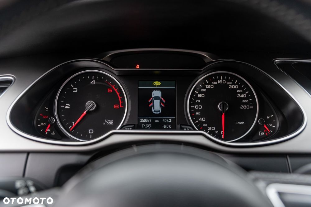 Audi A4 Avant 2.0 TDI DPF quattro S tronic S line Sportpaket - 20