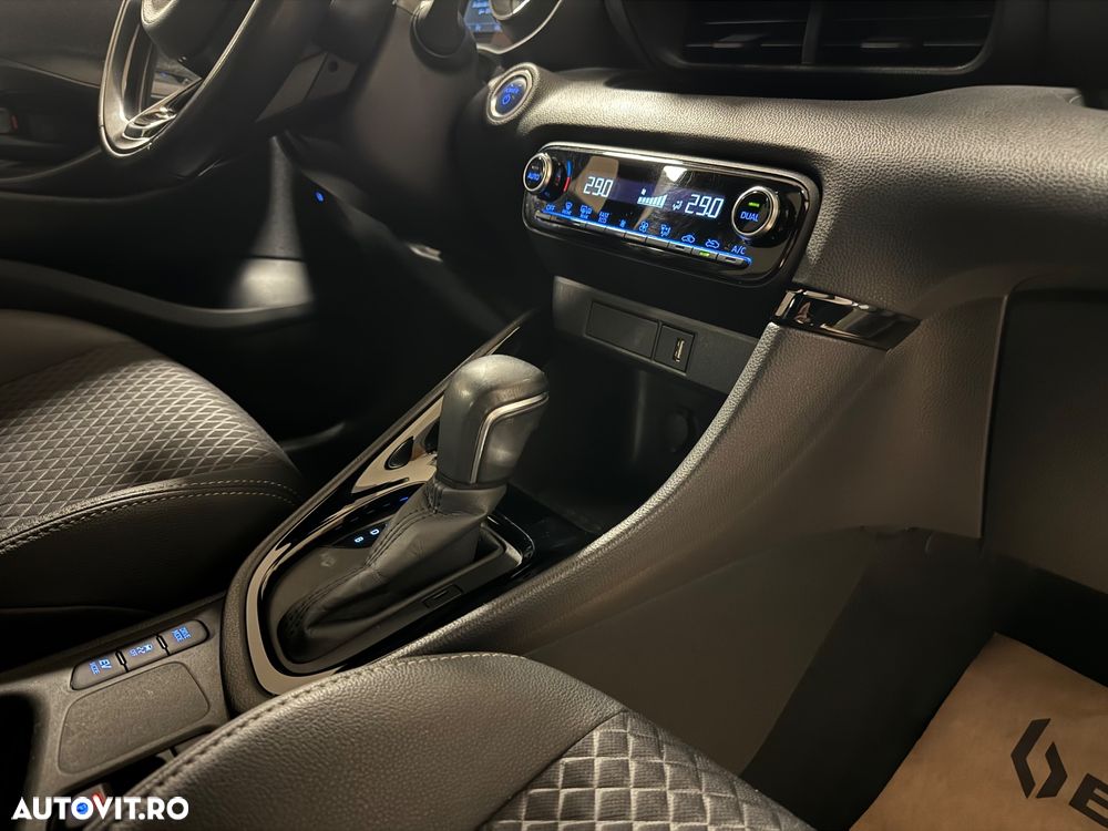 Toyota Yaris 130 1.5 VVT-i Premiere Edition - 22