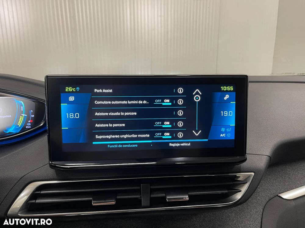 Peugeot 3008 Hybrid 225 e-EAT8 Roadtrip - 17