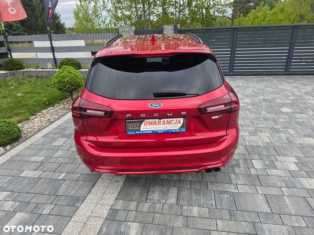 Ford Focus 1.0 EcoBoost Hybrid ST-LINE X - 22