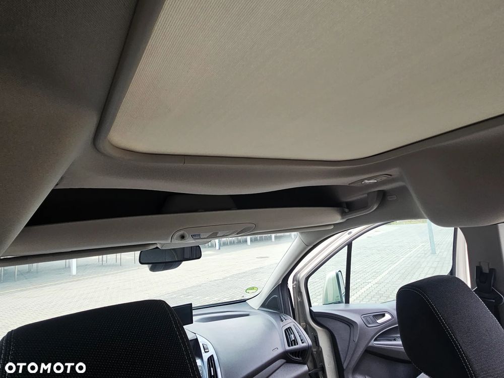 Ford Tourneo Connect Grand 1.6 TDCi Titanium - 40