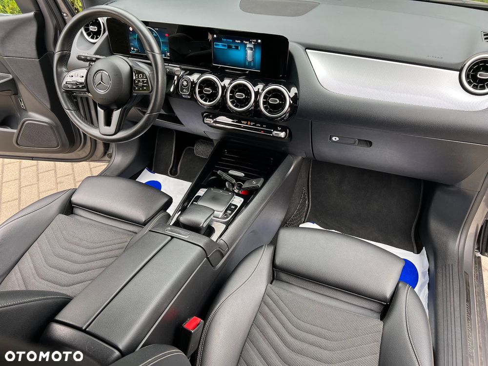 Mercedes-Benz Klasa B 180 7G-DCT Edition 19 - 31