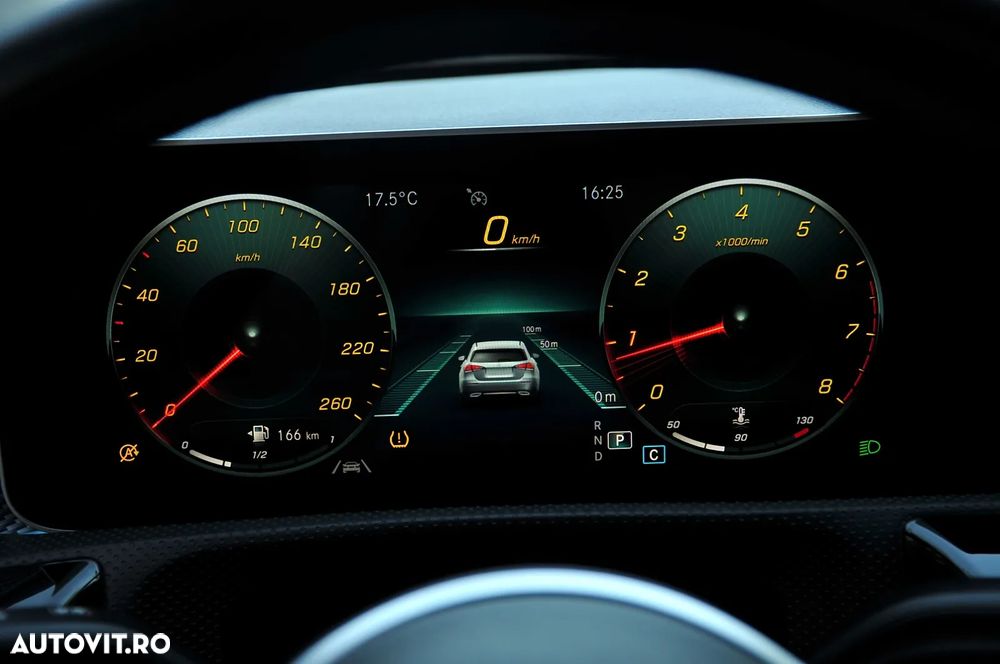 Mercedes-Benz A 180 7G-DCT Advanced Progressive - 29