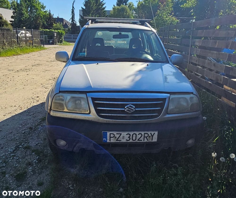 Suzuki Grand Vitara 2.0 - 1