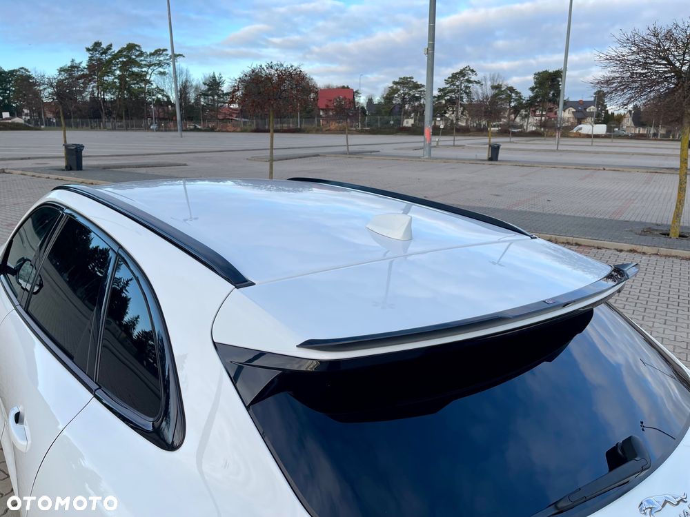 Jaguar F-Pace 2.0 i4D RWD R-Sport - 10