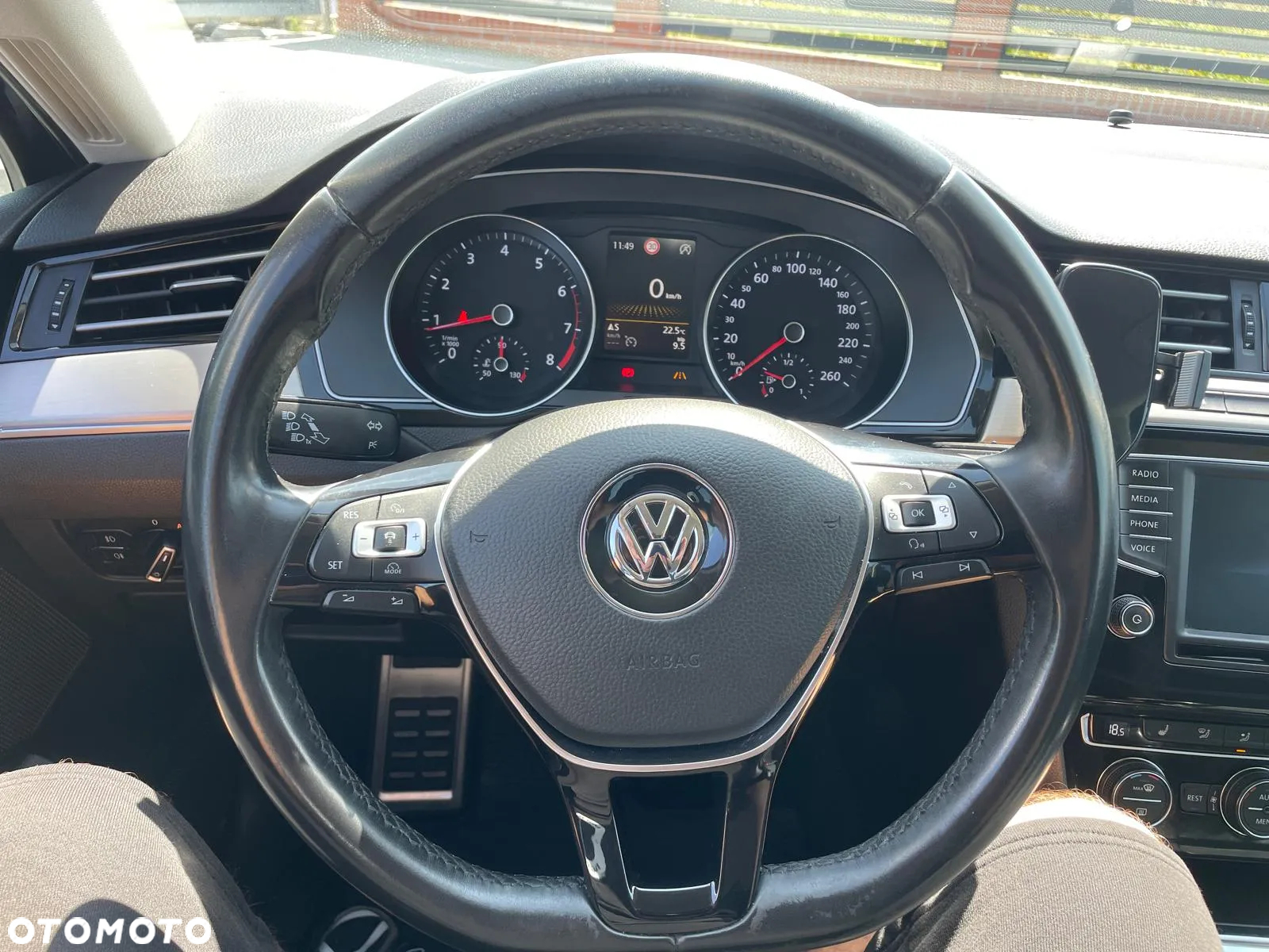Volkswagen Passat 1.8 TSI BMT Highline - 23