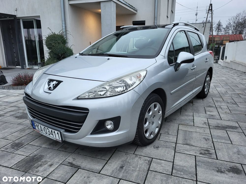 Peugeot 207 1.6 HDi - 15