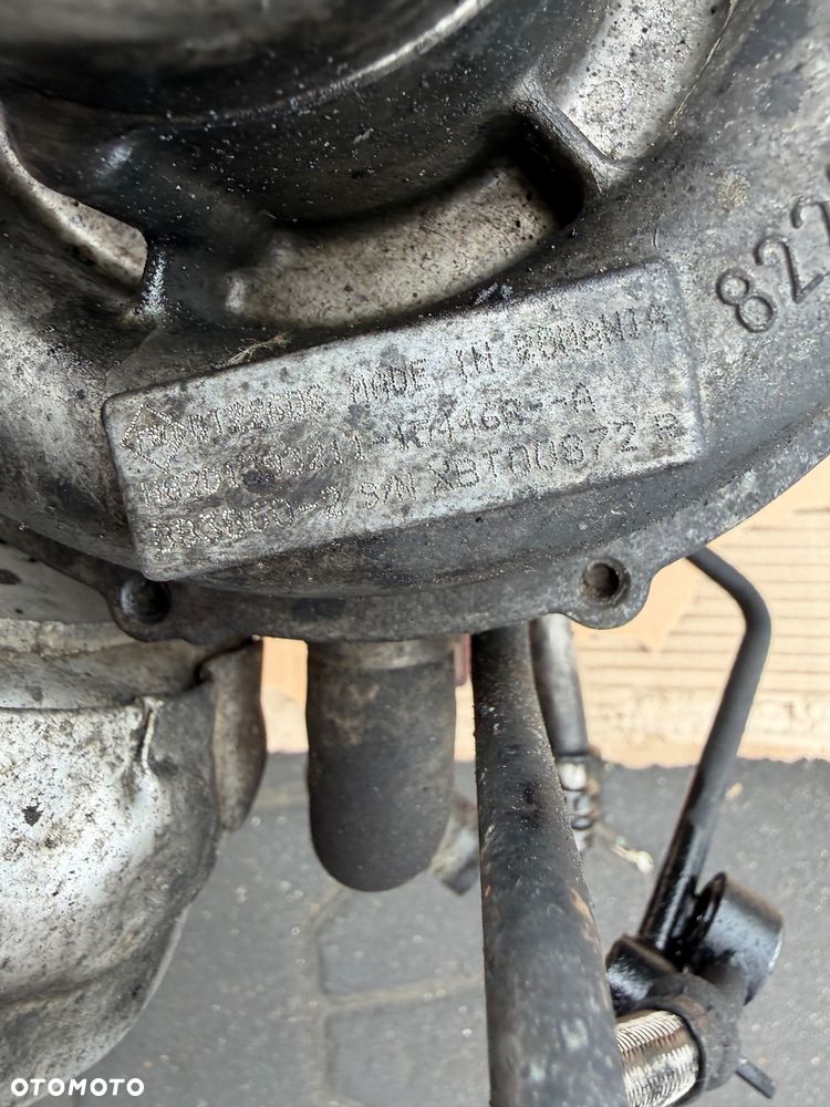 Turbosprężarki komplet Renault Master III Biturbo 8201393207 8201393211 144115446R - 4