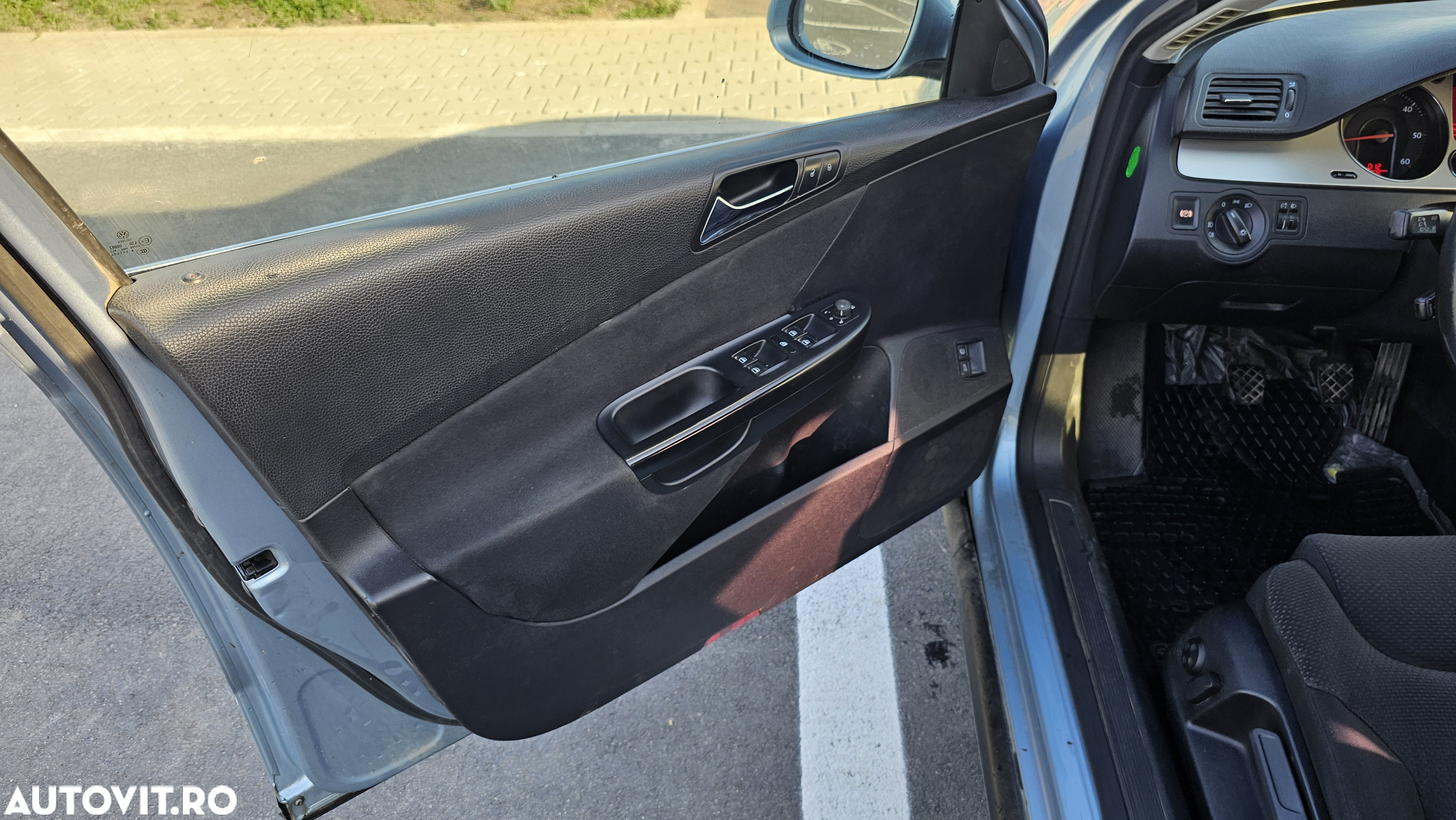 Volkswagen Passat 2.0TDI Comfortline DPF - 5