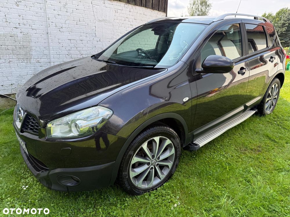 Nissan Qashqai 2.0 dCi 4x4 Tekna Premium - 4