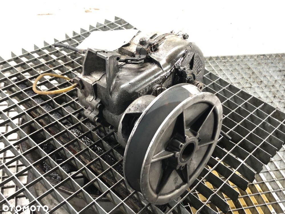 SKRZYNIA BIEGÓW - 2355.00 PLN - AIXAM CROSSLINE 2012 - 2016 0.4 4 kW [5 KM] olej napędowy 2012 - - 1