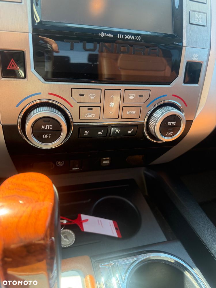 Toyota Tundra - 23