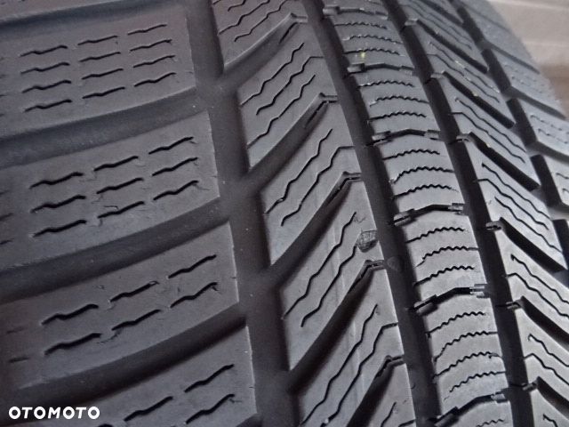 235/40/R18 95W XL Continental Winter Contact TS870P - 3