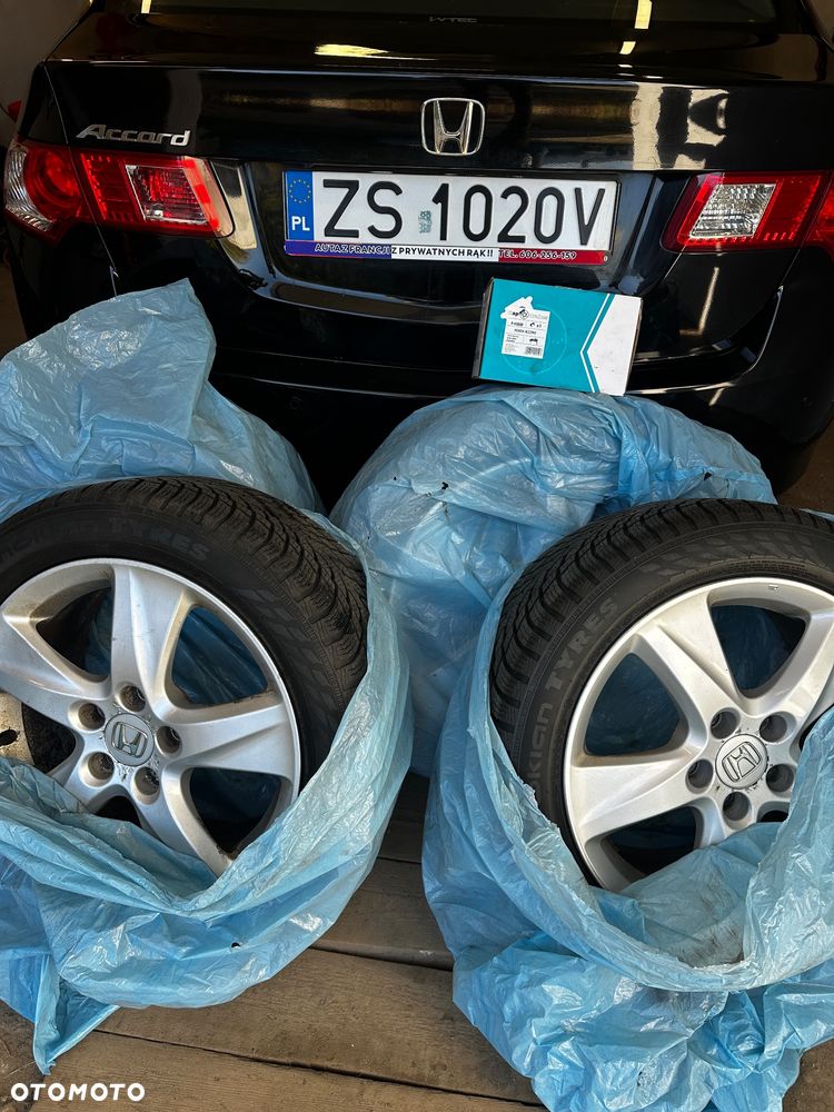 Honda Accord - 32