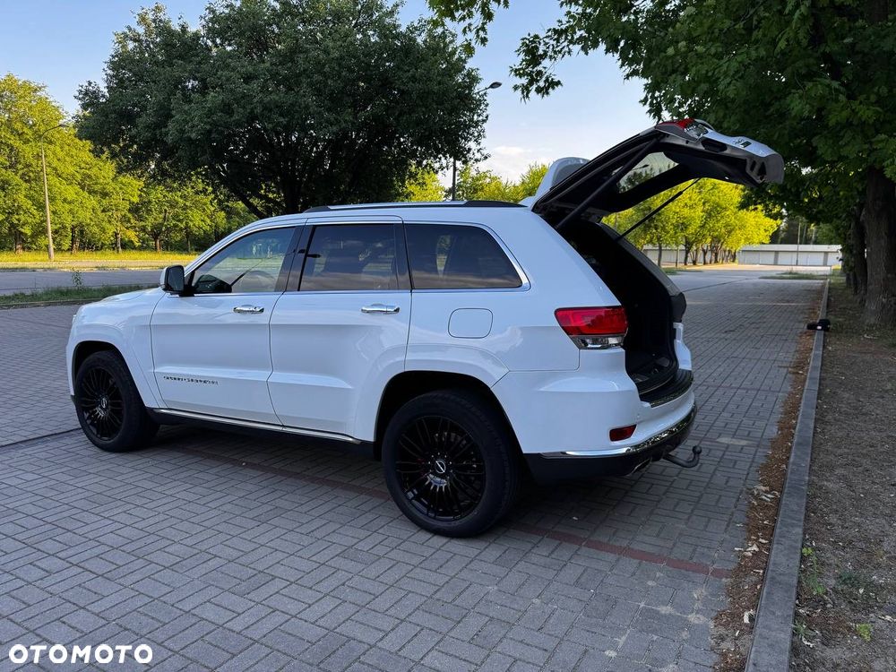 Jeep Grand Cherokee 3.0 CRD Overland Summit EU6 - 29