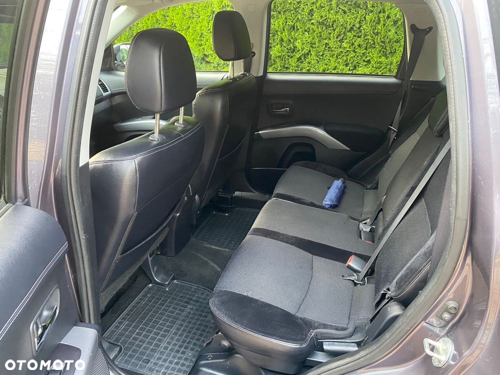Mitsubishi Outlander 2.0 2WD - 13