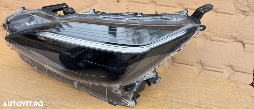 Far stanga LED Toyota Yaris Cross 2020 2021 / 2022 2023 - 2