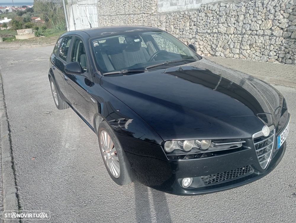 Alfa Romeo 159 Sportwagon 1.9 JTDm 8V - 6