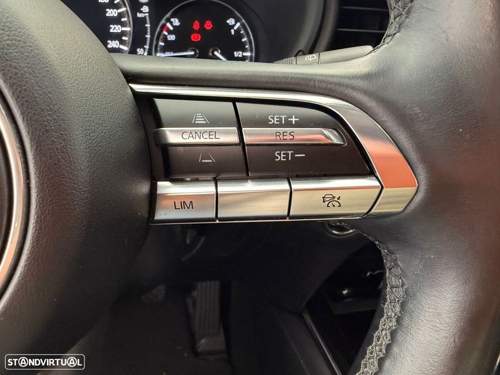 Mazda CX-30 2.0 Sky-G Evolve i-Active +Sport - 17