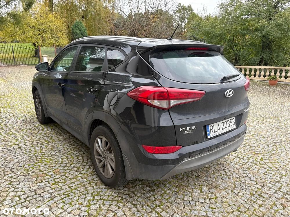 Hyundai Tucson - 4